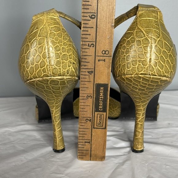 Nine West Pointed Toe Crocodile Pattern Heels Moss Green Leather Ankle Strap 8 - Picture 9 of 10